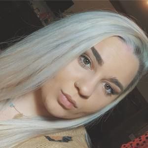 Meet your Posher, Faith